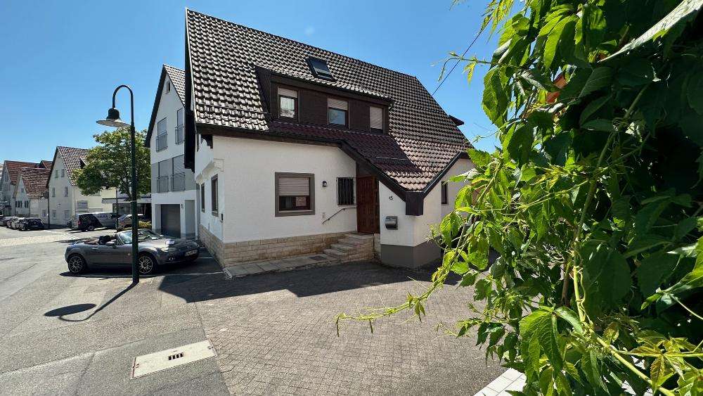 Einfamilienhaus Steinenbronn - 6 Zimmer, 190 m&sup2;, 2.650&euro; | Angebot:24884776