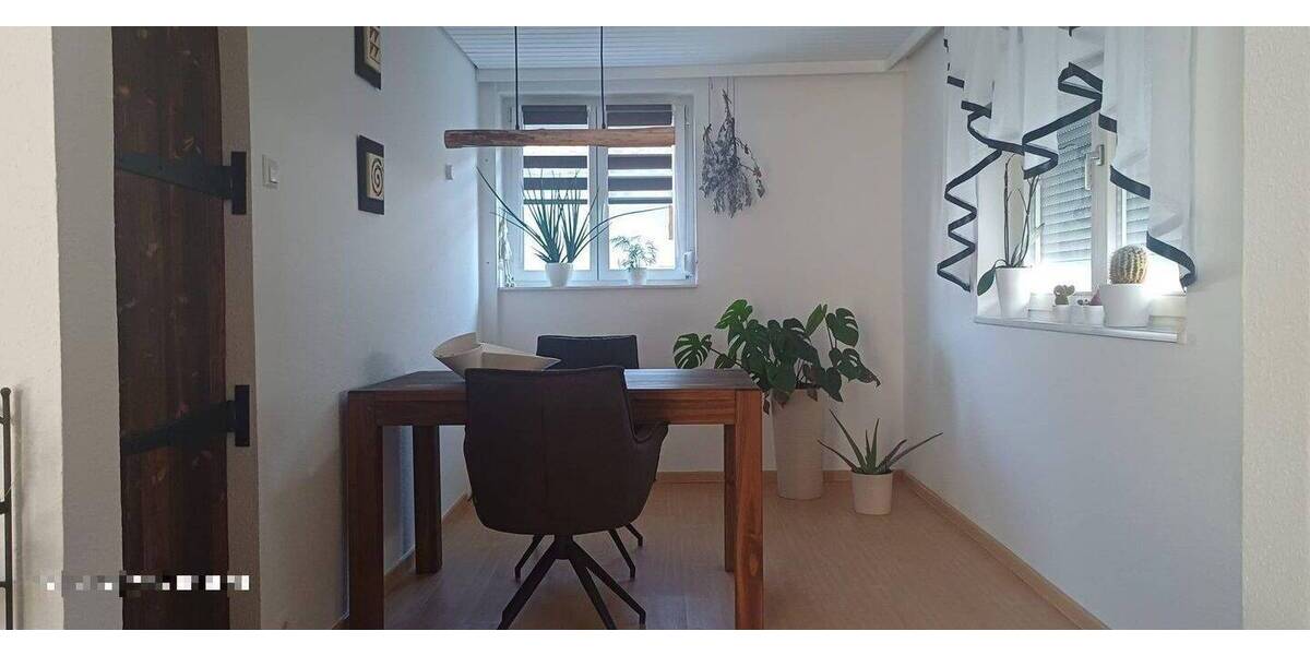 Mehrfamilienhaus, Wohnhaus Herrenberg - 6 Zimmer, 145 m&sup2;, 635.000&euro; | Angebot:26486740