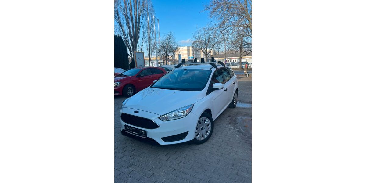Ford Focus 76.200 km 5.999 &euro; Sindelfingen 71065