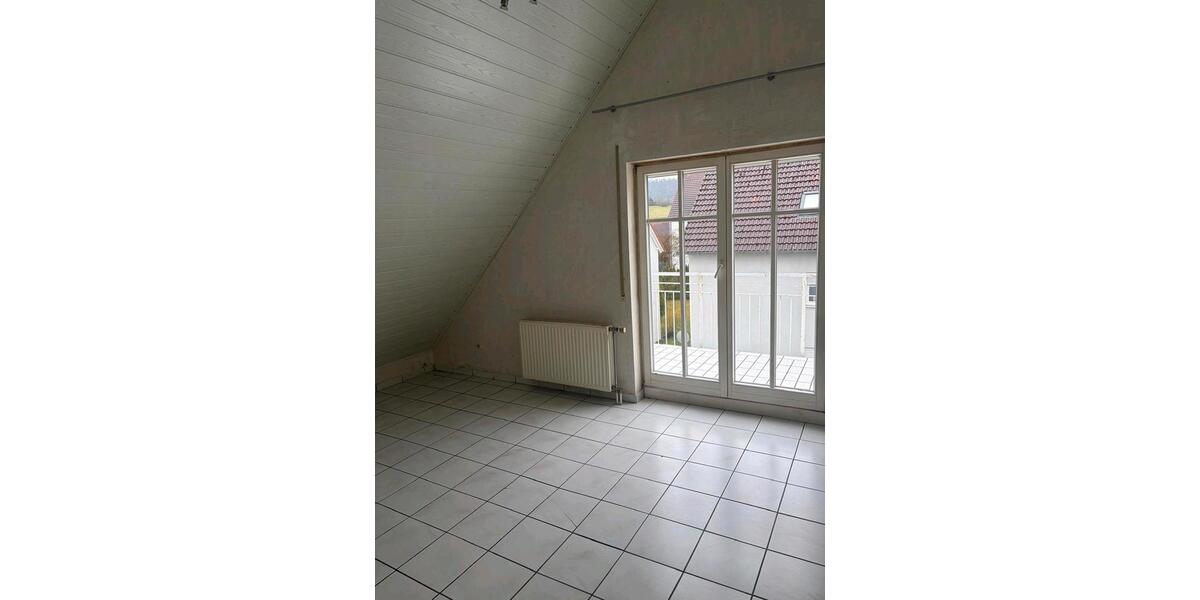 Dachgeschoßwohnung Rottenburg am Neckar - 2 Zimmer, 51 m&sup2;, 199.999&euro; | Angebot:25641435