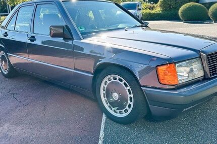 Mercedes-Benz 190 236.300 km 7.350 &euro; Bietigheim bissingen 74321