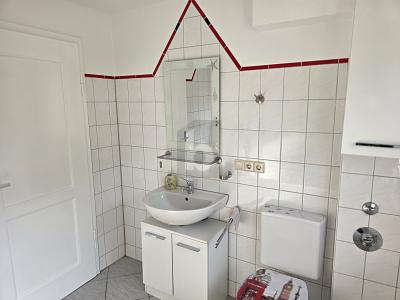 HELL UND RENOVIERT IN FILDERSTADT-BERNHAUSEN - Etagenwohnung Filderstadt | Angebot:27660853
