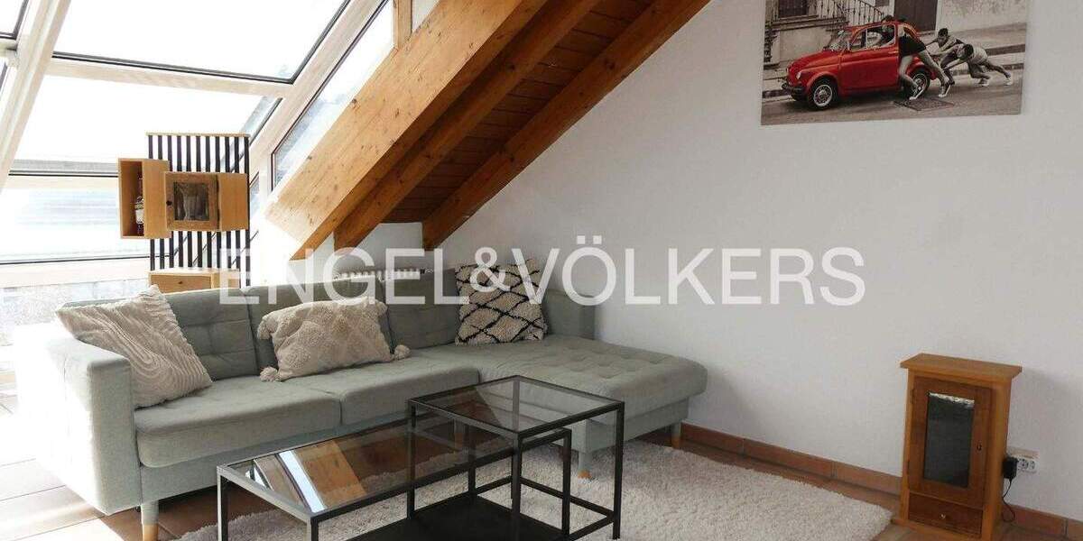 Etagenwohnung Tübingen Innenstadt - 2 Zimmer, 65 m&sup2;, 1.105&euro; | Angebot:25938856