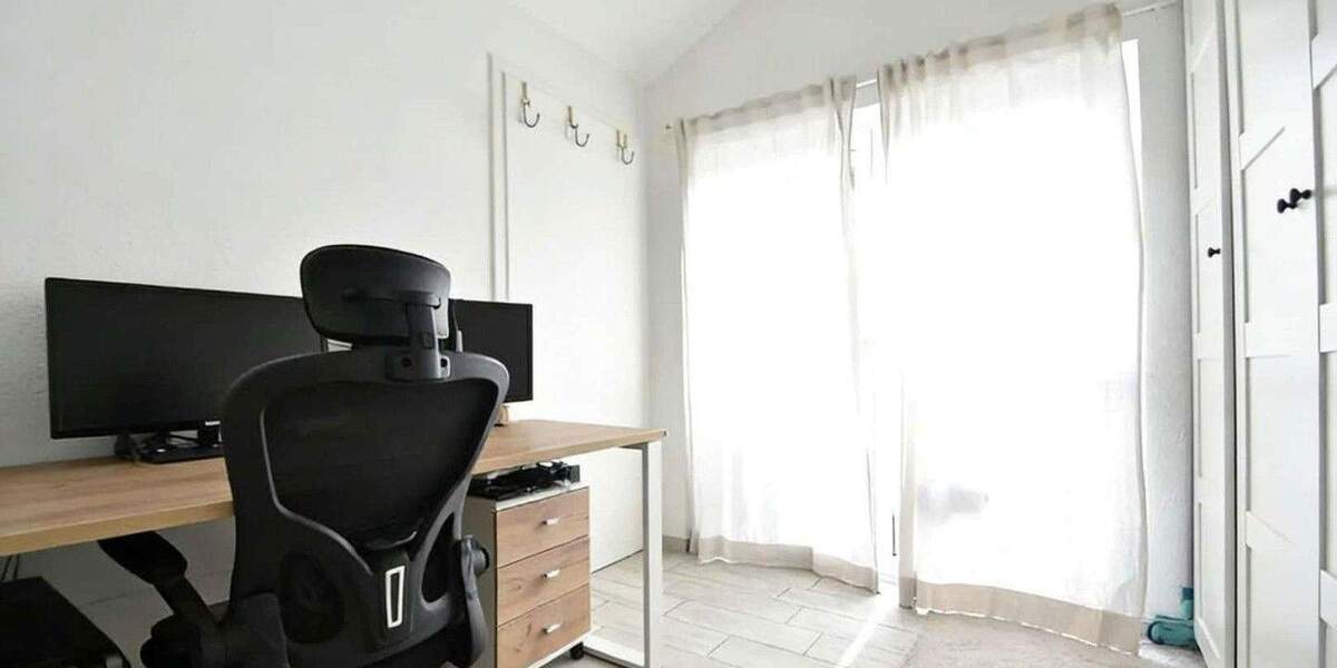 Etagenwohnung Stuttgart-Plieningen Plieningen - 4 Zimmer, 71 m&sup2;, 1.450&euro; | Angebot:25657414