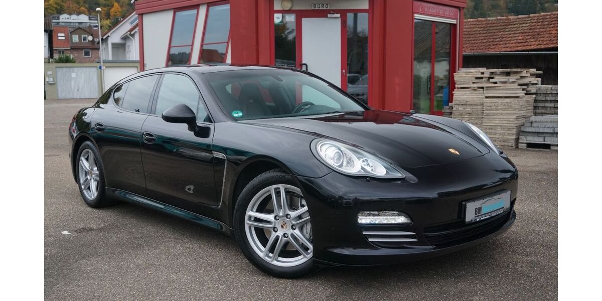 Porsche Panamera 152.830 km 24.900 &euro; Niefern-Öschelbronn 75223