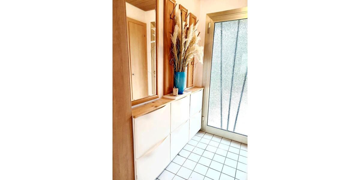 Reihenhaus Reutlingen Orschel-Hagen - 4 Zimmer, 80 m&sup2;, 1.150&euro; | Angebot:24128686