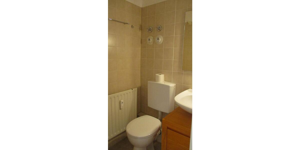 Dachgeschoßwohnung Stuttgart Degerloch - 2.5 Zimmer, 57 m&sup2;, 298.000&euro; | Angebot:24653953