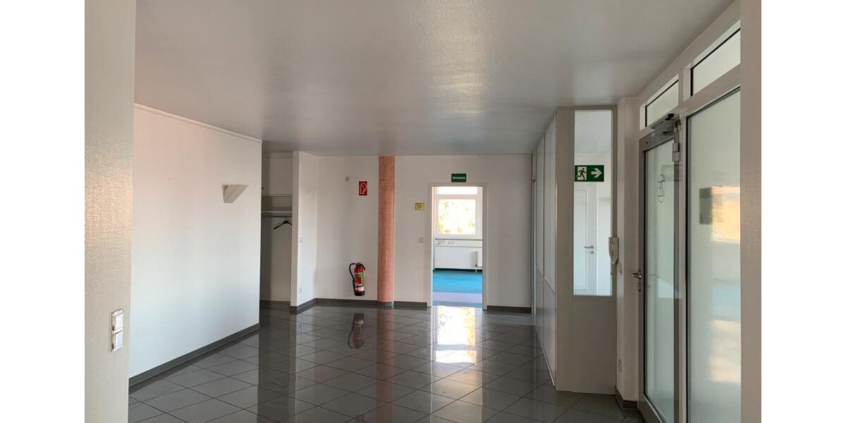 Gewerbeobjekt Fellbach Oeffingen - 2.831&euro; | Angebot:26060623