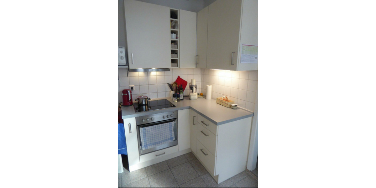 Schöne Altbau-Wohnung am Marienplatz mit Balkon und Einbauküche 3 zimmer