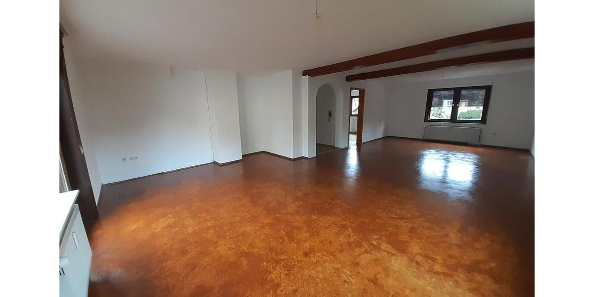 Etagenwohnung Wimsheim - 5 Zimmer, 146 m&sup2;, 1.430&euro; | Angebot:27569416