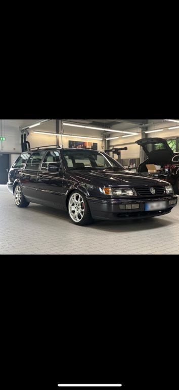 VW Passat 75.050 km 10.900 € Pforzheim 75180