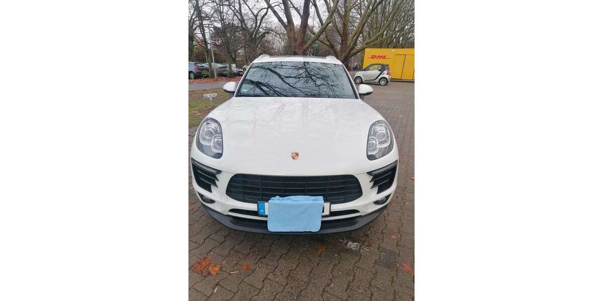 Porsche Macan 98.100 km 39.999 &euro; Stuttgart 70437