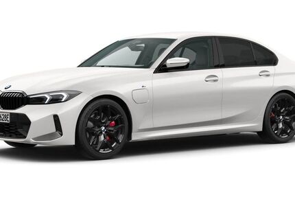 BMW 330 8.260 km 58.990 &euro; Asperg 71679