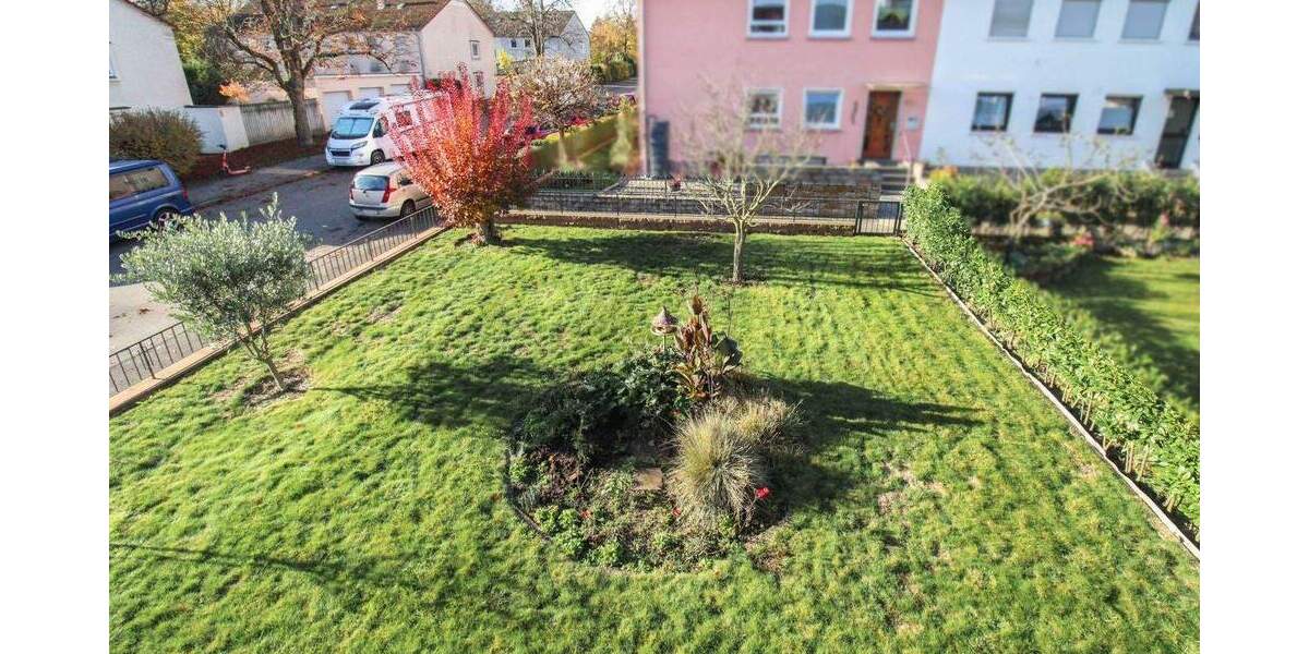 Reihenendhaus Stuttgart Rot - 6 Zimmer, 131 m&sup2;, 450.000&euro; | Angebot:24673655