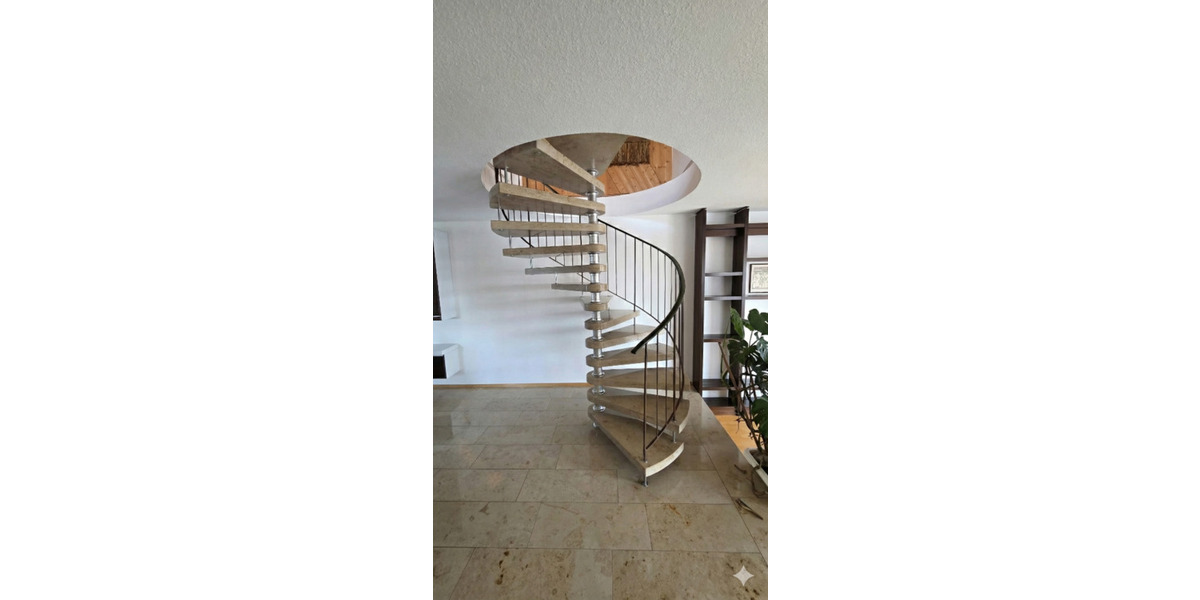 Doppelhaushälfte Gerlingen - 4.5 Zimmer, 141 m&sup2;, 2.200&euro; | Angebot:25084802