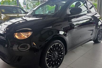 Fiat 500e 45.200 km 19.800 &euro; Böblingen 71034