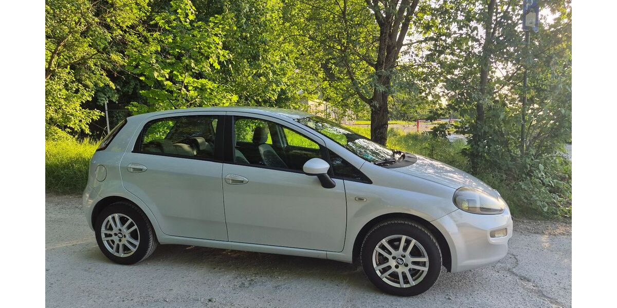 Fiat Punto 197.800 km 2.700 &euro; Reutlingen 72766