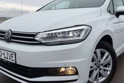 VW Touran 121.700 km 25.990 &euro; Böblingen 71034