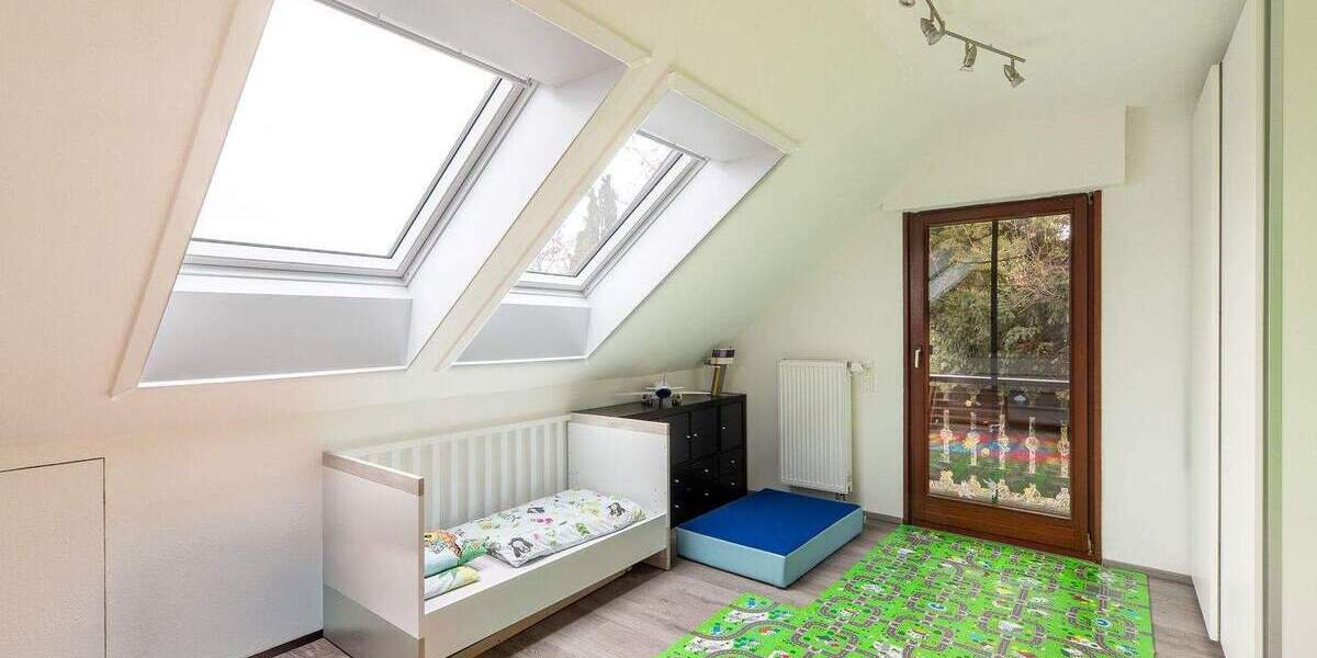 Einfamilienhaus Asperg - 7 Zimmer, 164 m&sup2;, 649.000&euro; | Angebot:24334220