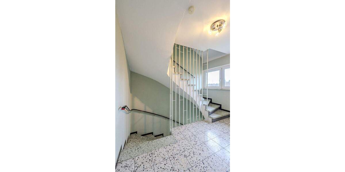 Mehrfamilienhaus, Wohnhaus Sindelfingen / Maichingen Maichingen - 8 Zimmer, 145 m&sup2;, 695.000&euro; | Angebot:25746135