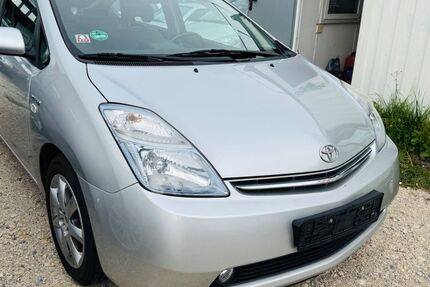 Toyota Prius 159.000 km 4.288 € Filderstadt 70794