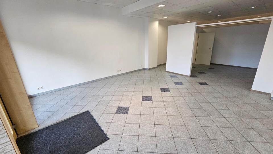 Gewerbeobjekt Filderstadt - 750&euro; | Angebot:25863146