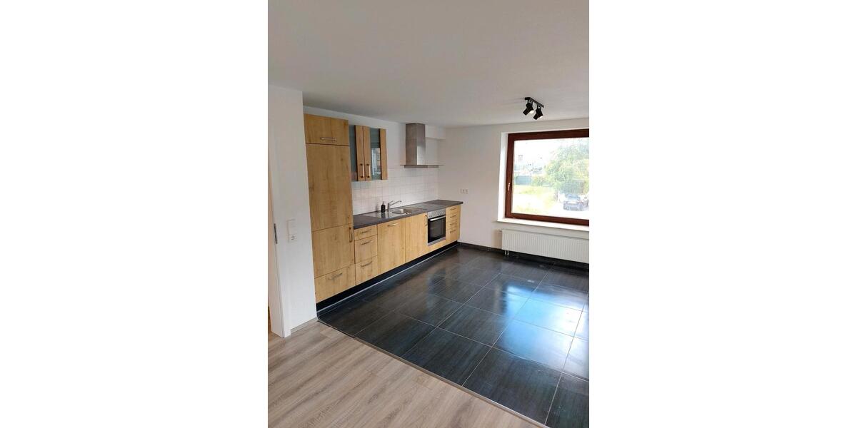 Etagenwohnung Rohrdorf - 3 Zimmer, 80 m&sup2;, 950&euro; | Angebot:26604033