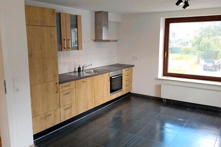 Wohnung Rohrdorf - 3 Zimmer, 80 m&sup2;, 950&euro; | Angebot:26604033