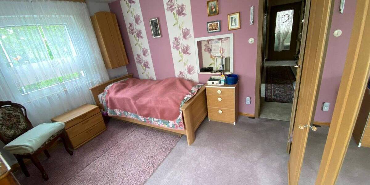 Mehrfamilienhaus, Wohnhaus Hemmingen - 7 Zimmer, 175 m&sup2;, 580.000&euro; | Angebot:26807213