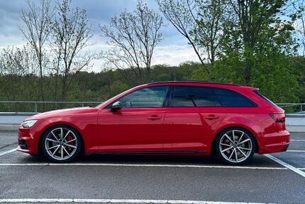 Audi A4 132.500 km 24.850 &euro; Stuttgart 70469