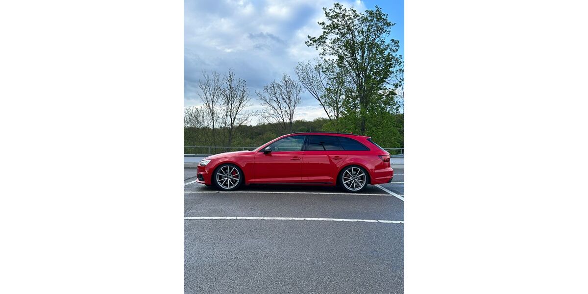 Audi A4 132.500 km 24.850 &euro; Stuttgart 70469