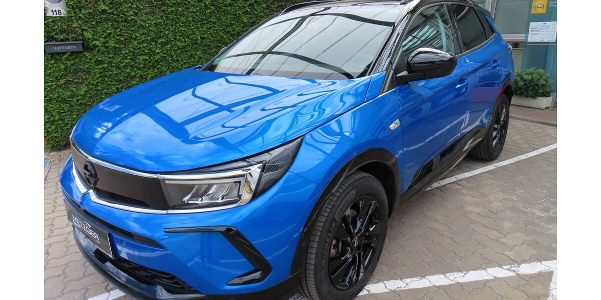 Opel Grandland (X) 10.700 km 23.950 &euro; Mühlacker 75417
