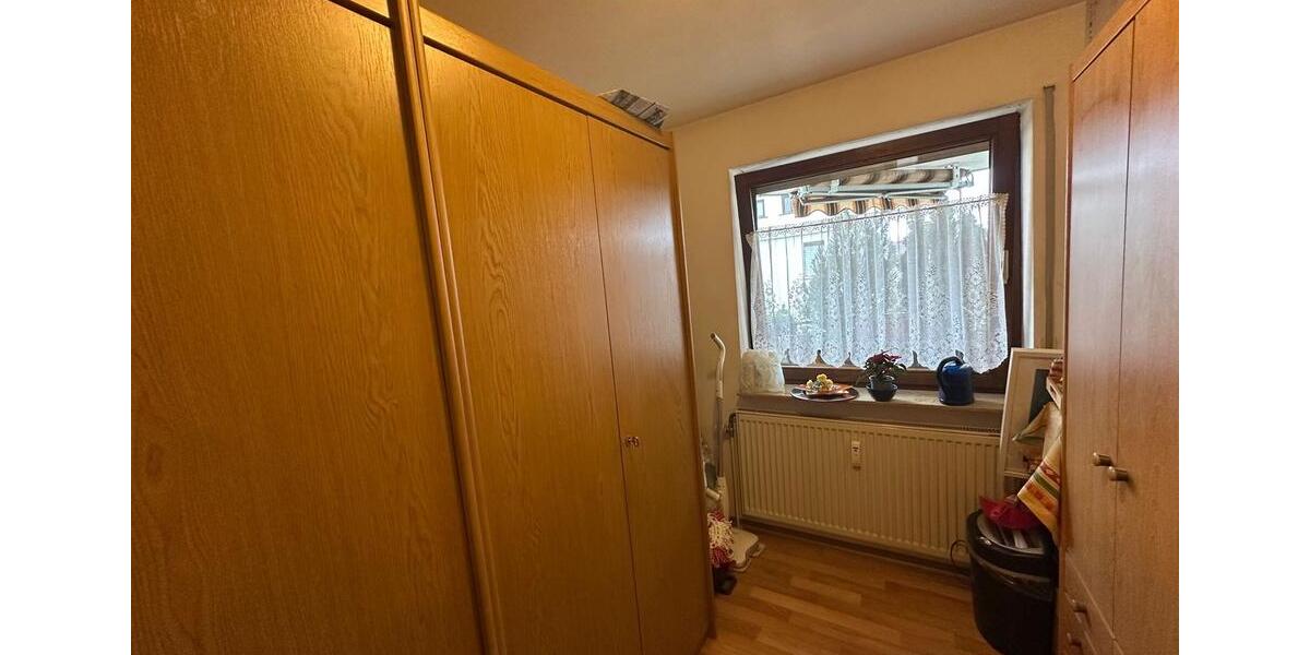 Etagenwohnung Metzingen - 3 Zimmer, 65 m&sup2;, 260.000&euro; | Angebot:26491096