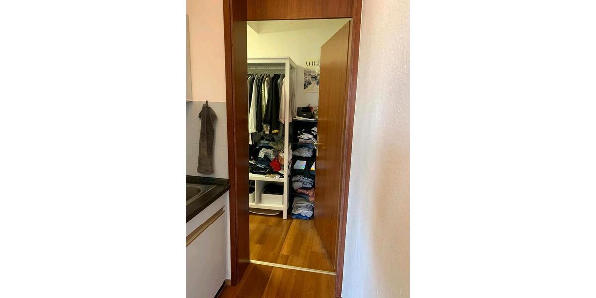 Etagenwohnung Esslingen am Neckar Brühl - 1.5 Zimmer, 37 m&sup2;, 170.000&euro; | Angebot:25922376