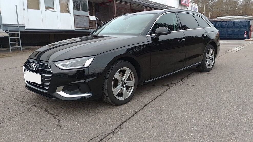 Audi A4 130.000 km 20.900 € Böblingen 71034