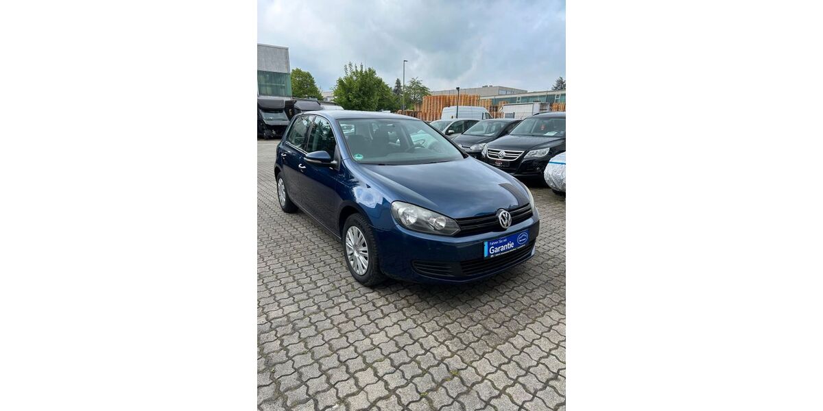 VW Golf 122.000 km 5.799 &euro; Ditzingen 71254