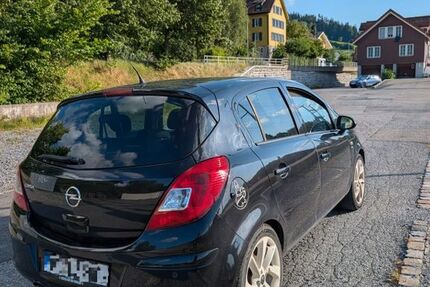 Opel Corsa 180.000 km 3.200 &euro; Bad Teinach 75385