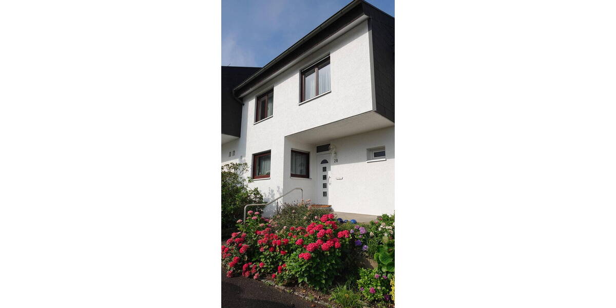Reihenmittelhaus Böblingen - 5 Zimmer, 118 m&sup2;, 569.000&euro; | Angebot:26484207