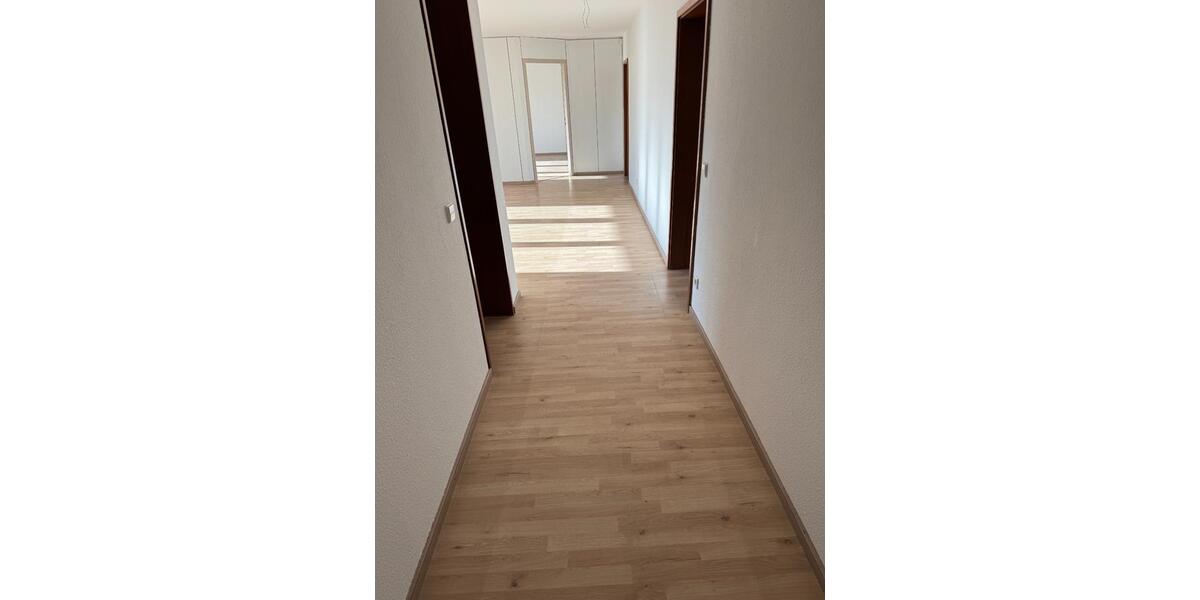 Etagenwohnung Esslingen am Neckar Oberesslingen - 6 Zimmer, 158 m&sup2;, 1.940&euro; | Angebot:25382946