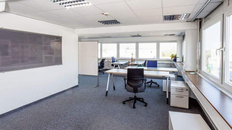 Büroflächen unterschiedlicher Größe in bester Aussichtslage - All-in-Miete zimmer