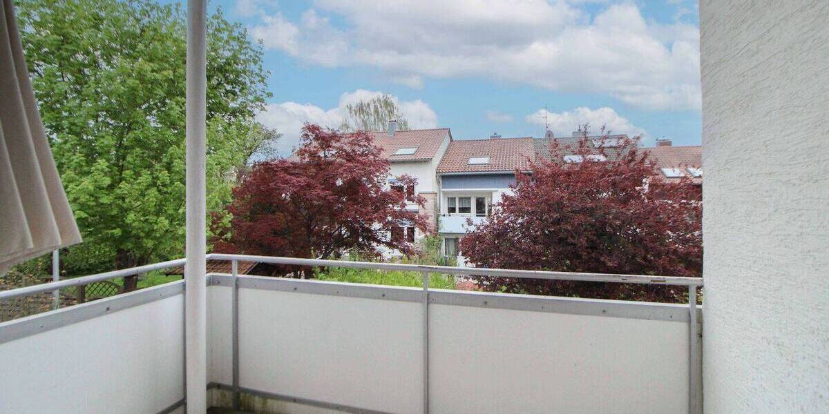 Reihenmittelhaus Stuttgart Steckfeld - 9 Zimmer, 208 m&sup2;, 765.000&euro; | Angebot:26673990
