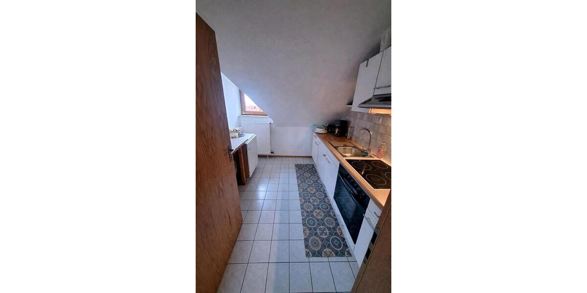 Dachgeschoßwohnung Rottenburg am Neckar - 2 Zimmer, 46 m&sup2;, 580&euro; | Angebot:24803888