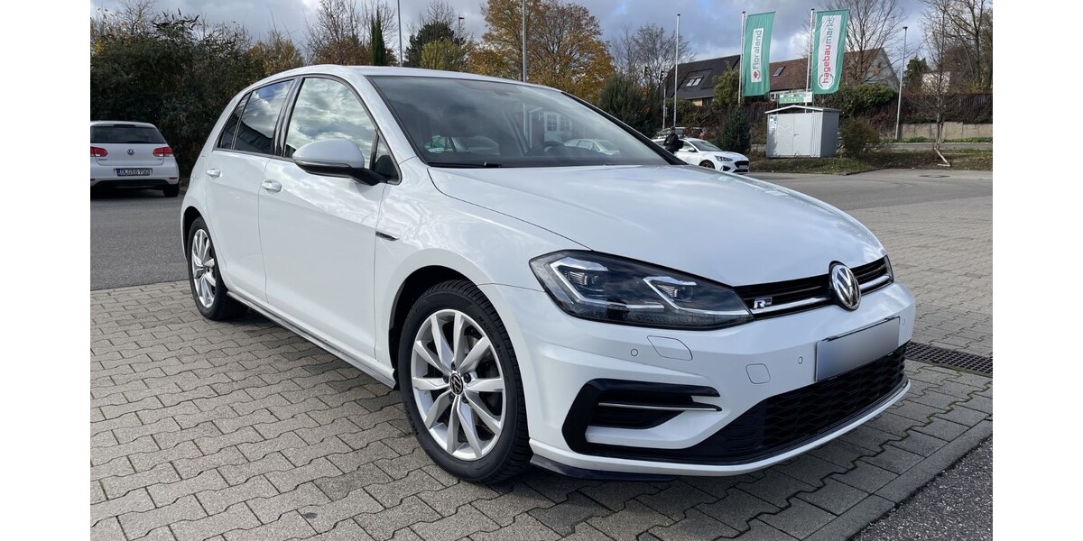 VW Golf 129.000 km 14.500 € Ditzingen 71254