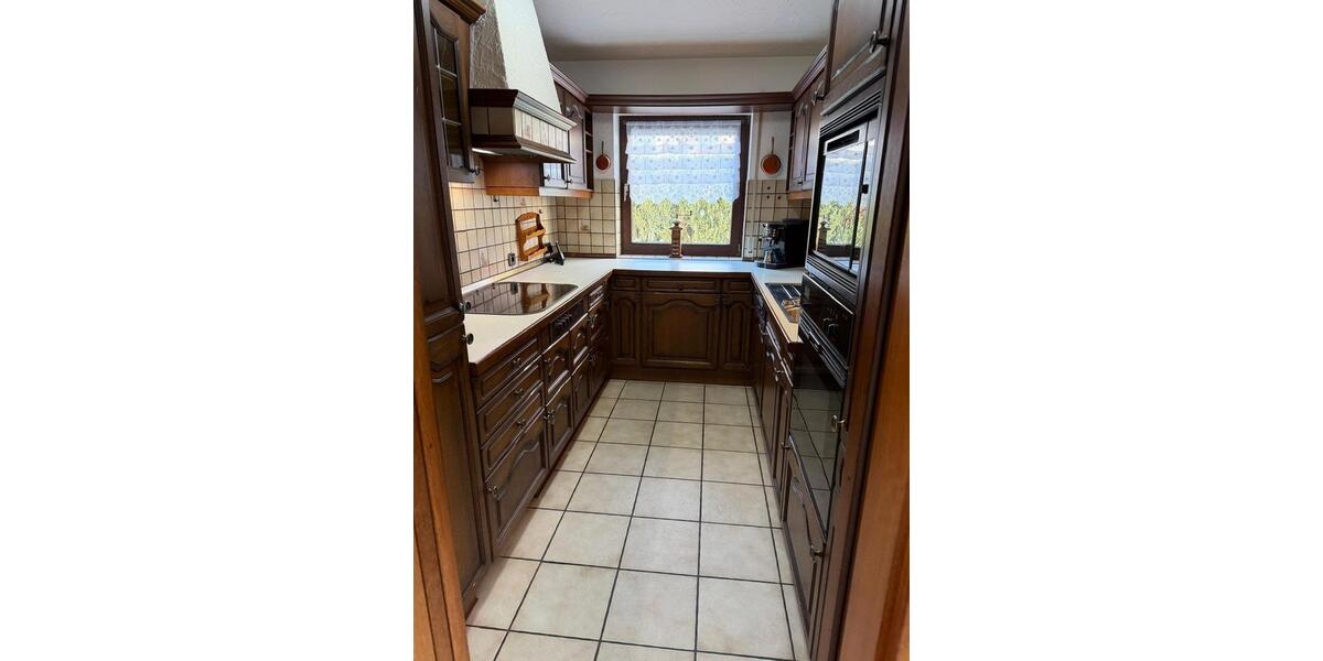 Doppelhaushälfte Sindelfingen Sindelfingen (Stadt) - 6 Zimmer, 240 m&sup2;, 2.650&euro; | Angebot:25975647