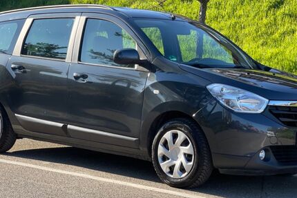 Dacia Lodgy 209.000 km 5.500 &euro; Fellbach 70736