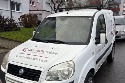 Fiat Doblo 105.000 km 3.200 &euro; Sindelfingen 71065