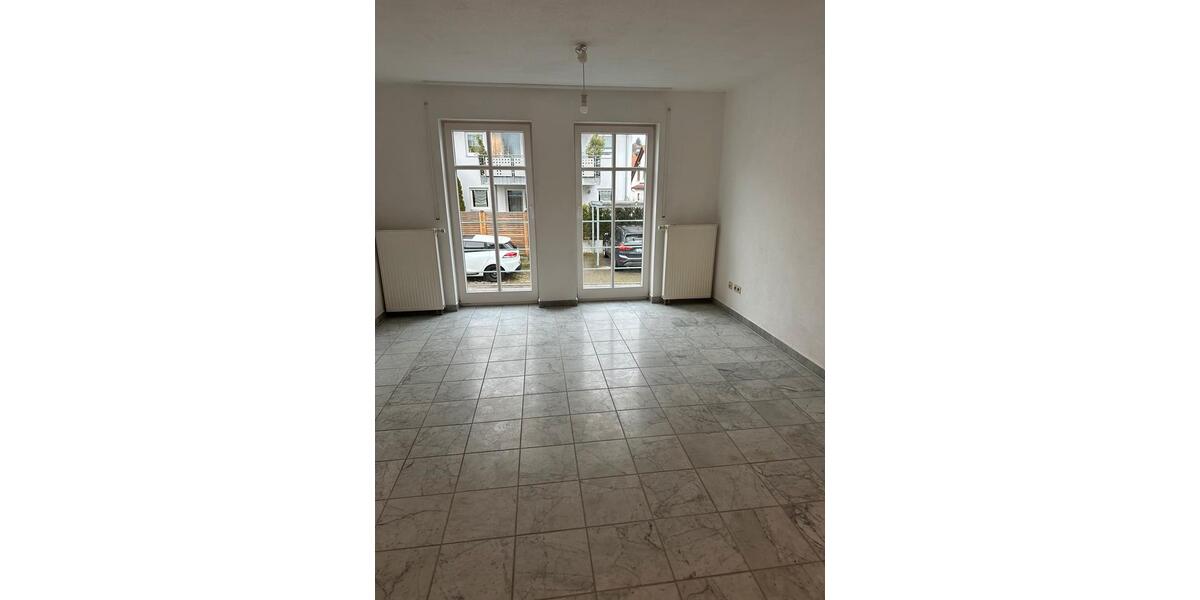 Terrassenwohnung Rottenburg am Neckar - 2 Zimmer, 55 m&sup2;, 800&euro; | Angebot:27625223