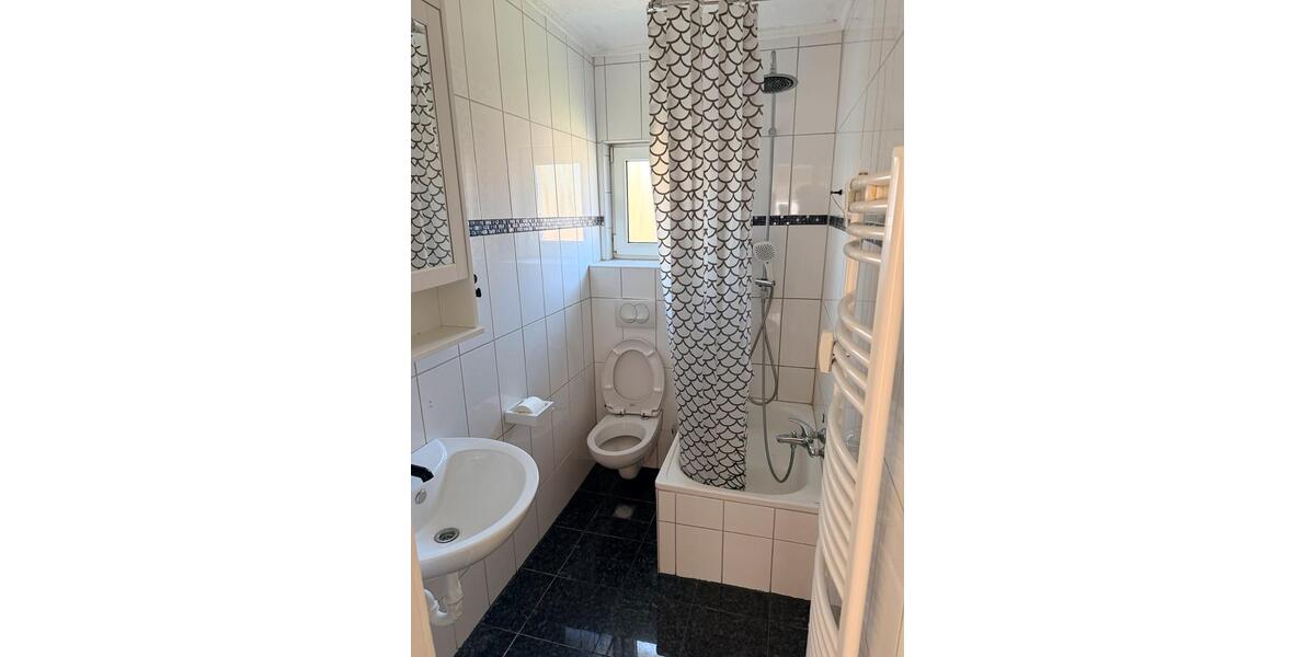 Erdgeschoßwohnung Sindelfingen Darmsheim - 2.5 Zimmer, 63 m&sup2;, 900&euro; | Angebot:26061217