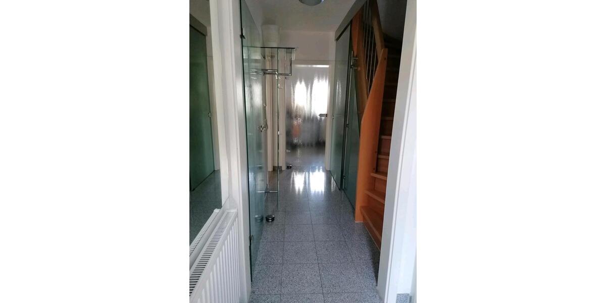 Reihenhaus Nürtingen - 2 Zimmer, 130 m&sup2;, 750.000&euro; | Angebot:24746295