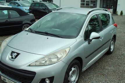 Peugeot 207 203.000 km 1.750 &euro; Waiblingen (bei Stuttgart) 71332